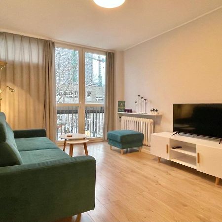 Apartament Przy Atrium, Stacja Metra Rondo Onz Warschau Exterior foto