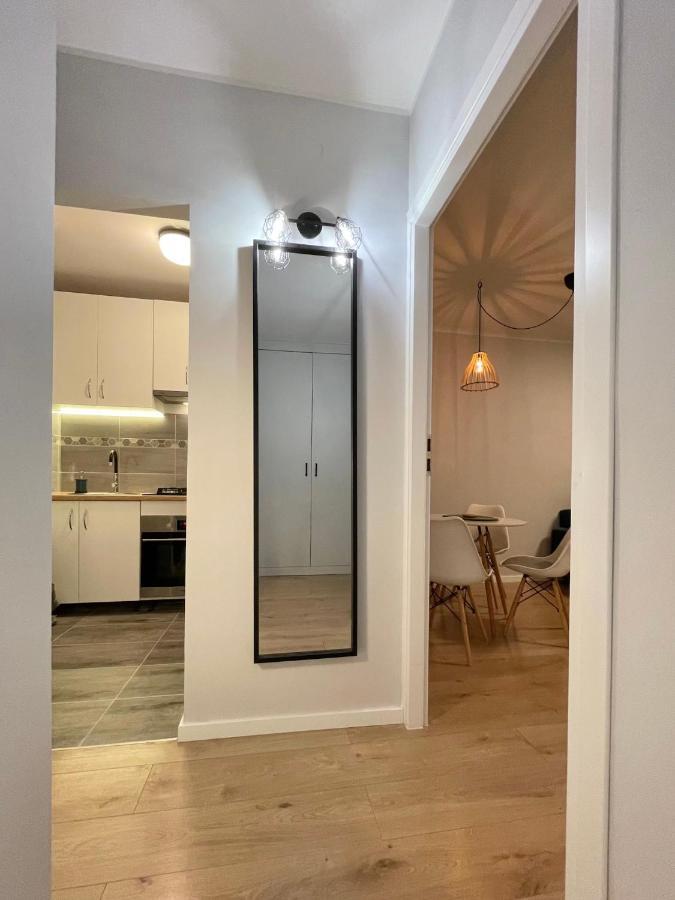 Apartament Przy Atrium, Stacja Metra Rondo Onz Warschau Exterior foto